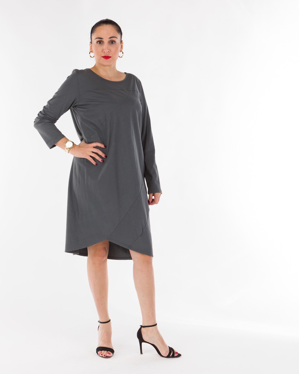 Forema-Asymmetro-Me-Diakosmitikes-Rafes-Gray-Bodyform-2