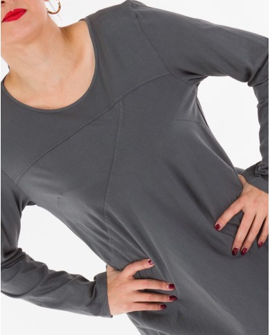 Forema-Asymmetro-Me-Diakosmitikes-Rafes-Gray-Bodyform-1