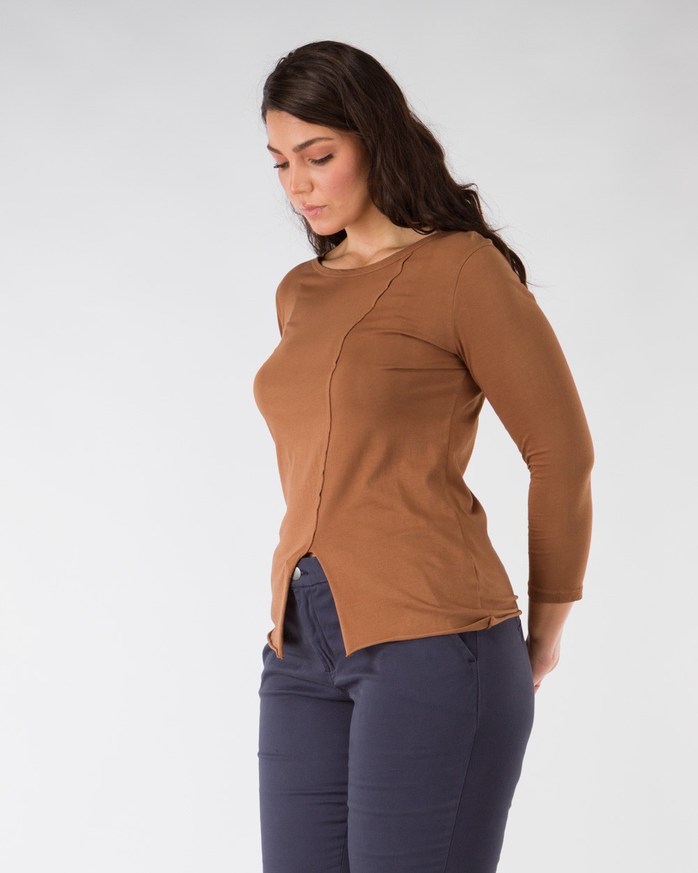 Blouza-Yfasmatini-Elastiki-Me-Anoigma-Brosta-Tamba-Bodyform-2