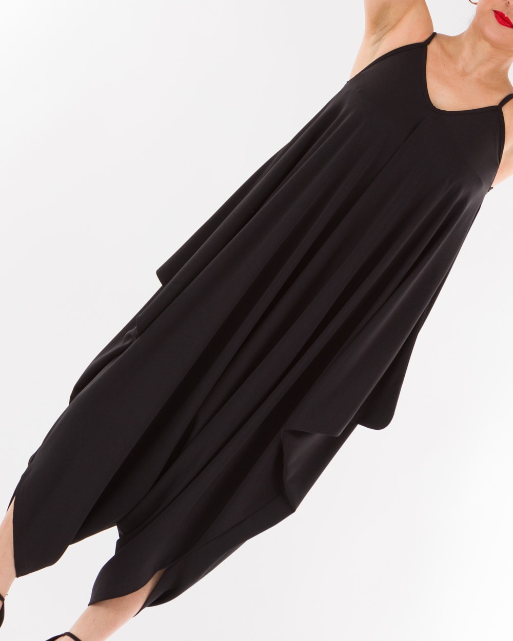 Olosomi-Forma-Elastiki-Asymmetri-Black-Bodyform-3