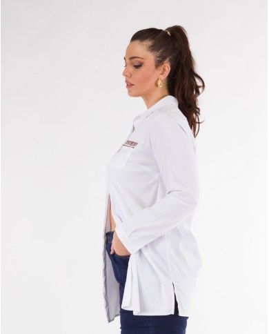 Poukamisa-Me-Leptomereia-Stras-Stin-Tsepi-Aspro-Bodyform-4