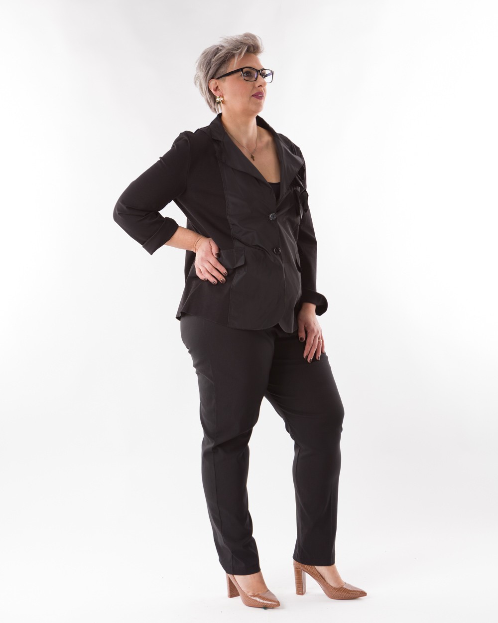 Panteloni-Kollito-Me-Elastikotita-Kai-Tsepes-Mauro-Bodyform-4