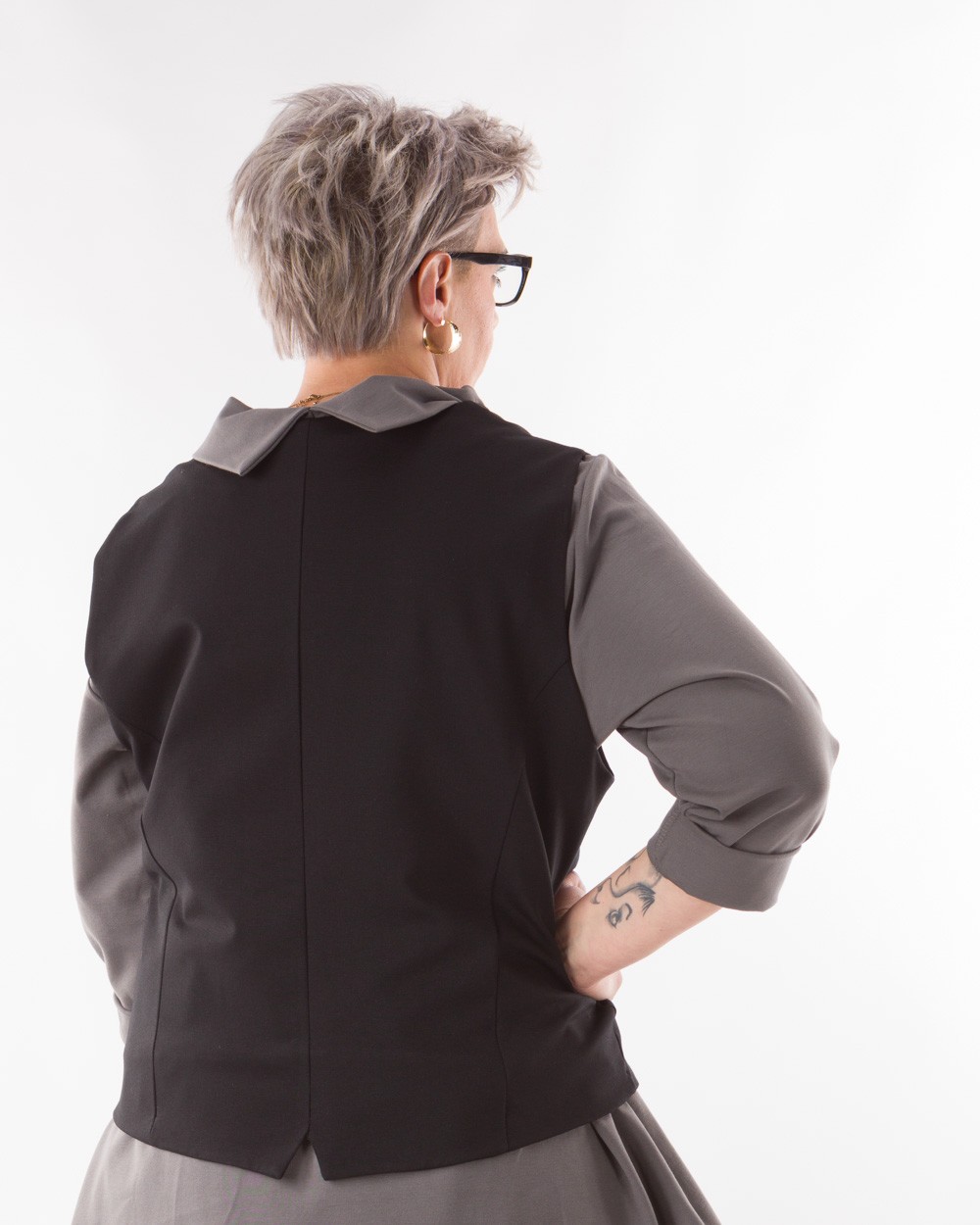 Gileko-Me-Elastikotita-Mauro-Bodyform- 3