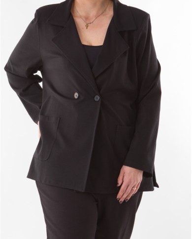 Sakaki-Monopeto-Me-Tsepes-Brosta-Mauro-Bodyform-2