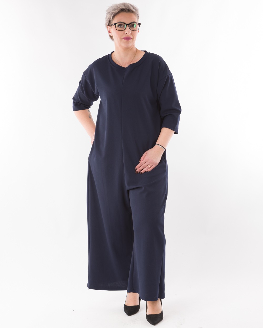 Olosomi-Forma-Monochromi-Me-Manikia-Troakar-Mple-Bodyform-