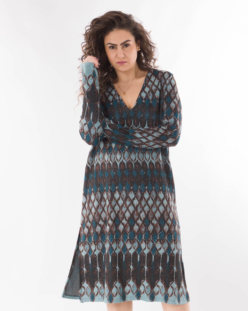 Forema-Me-Idiaitero-Print-Kai-Anoigma-Sto-Plai-Mple-Bodyform-