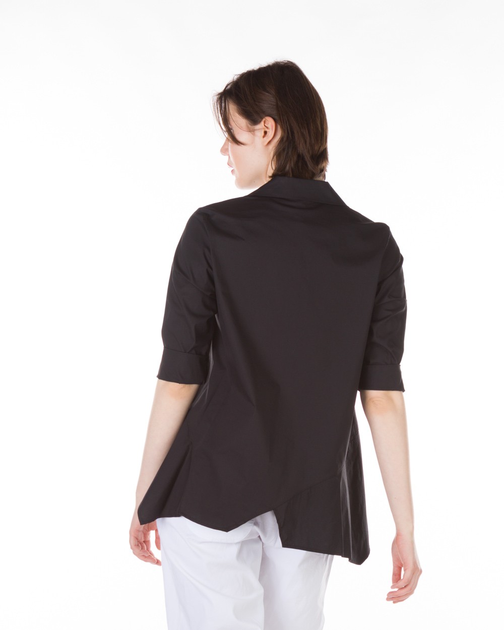 poukamiso-me-makria-manikia-kai-bolan-mauro-bodyform-110250-6017_2530