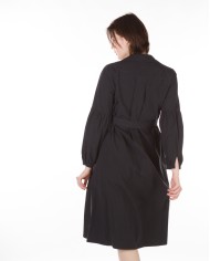 Epanofori-forema-se-stul-fakelos-me-fouskota-manikia-sto-teleioma-tous-mauro-bodyform-2-230006-202950_2283