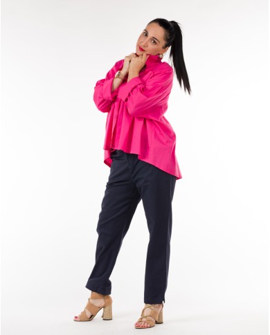 Panteloni- se -isia- grammi -me -fermouar- kai -koumpi- Ble- Bodyform-7372