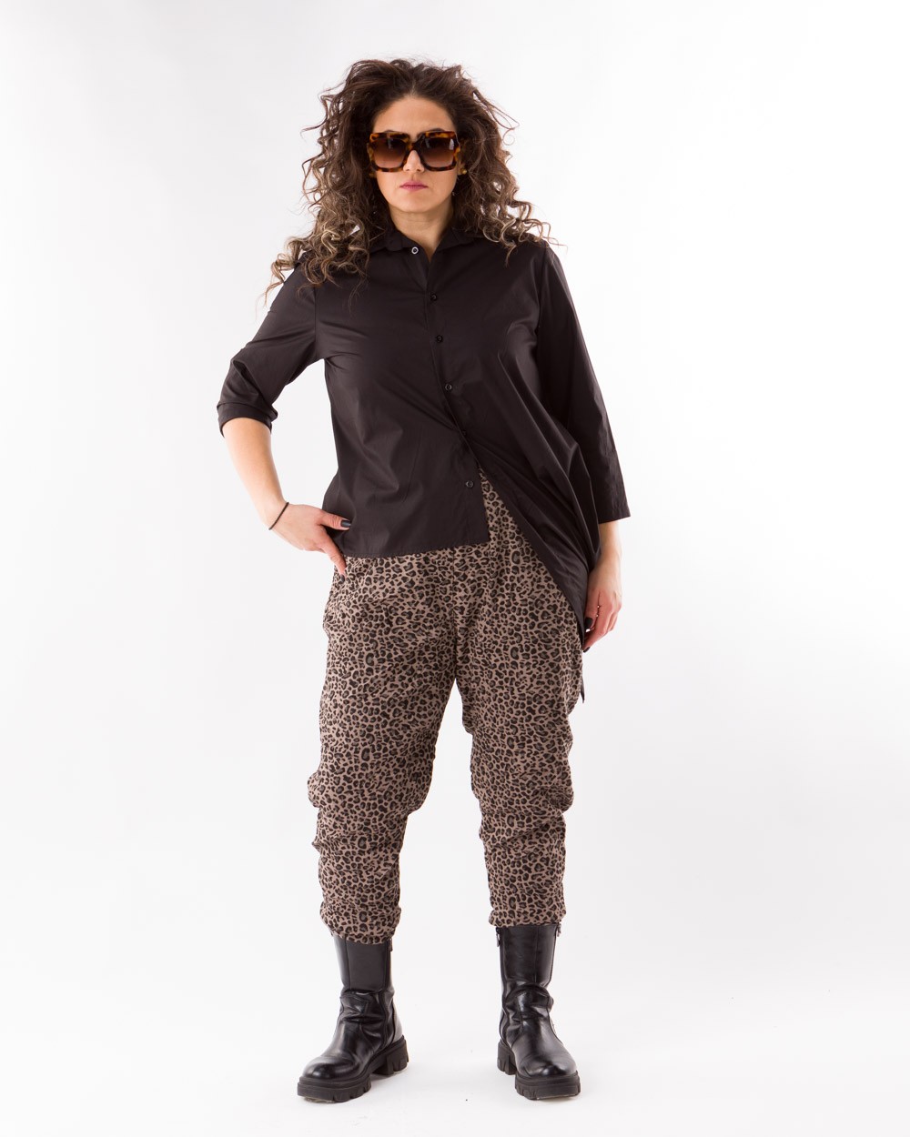 Panteloni-Elastiko-Me-Leopar-Schedio-Kai-Tsepes-Taupe-Bodyform-