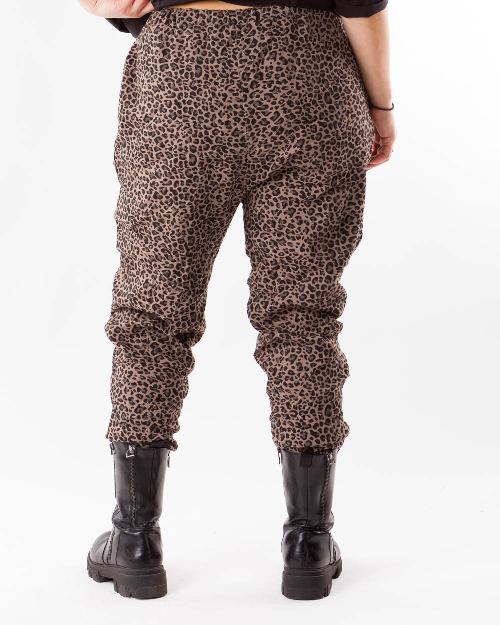 Panteloni-Elastiko-Me-Leopar-Schedio-Kai-Tsepes-Taupe-Bodyform-2