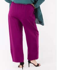 Pantelona-Elastiki-Monochromi-Me-Kathetes-Rafes-Mov-Boddyform-3