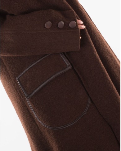 Χειμωνιάτικο Μάλλινο Καφέ Παλτό Με Μεγάλο Γιακά Και λεπτομέρειες στο πλάι