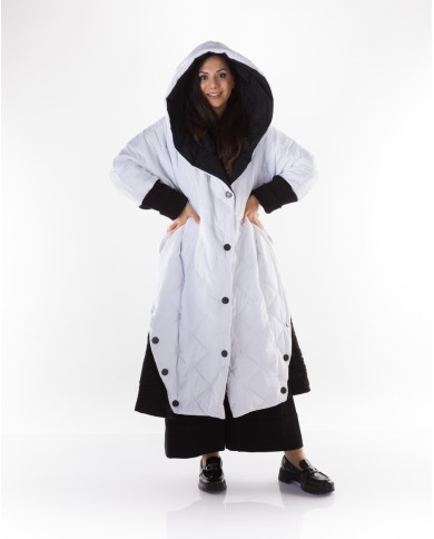 Χειμωνιάτικο Μαύρο Μπουφάν Με Διπλή Κουκούλα Και Καρό φόδρα