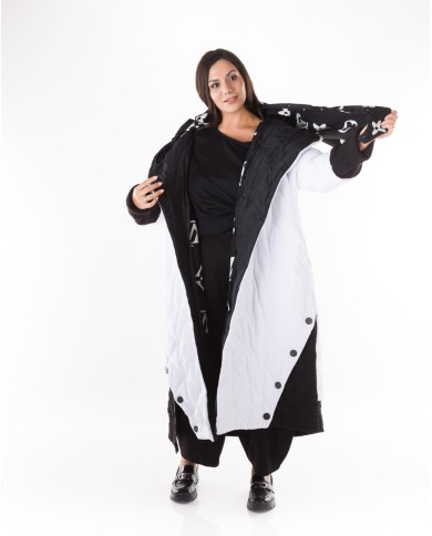 Χειμωνιάτικο Μαύρο Μπουφάν Με Διπλή Κουκούλα Και Καρό φόδρα