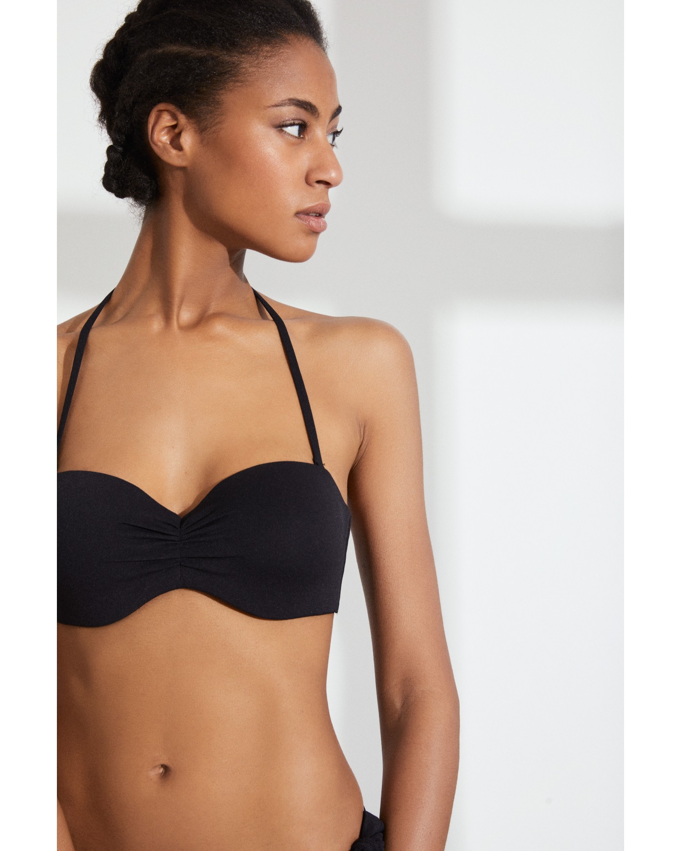 Στράπλες Τοπ Μαγιό με Σούρες