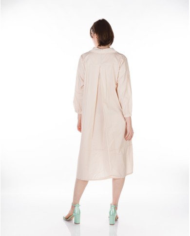 Φόρεμα σε Άνετη Γραμμή με Λεπτομέρειες